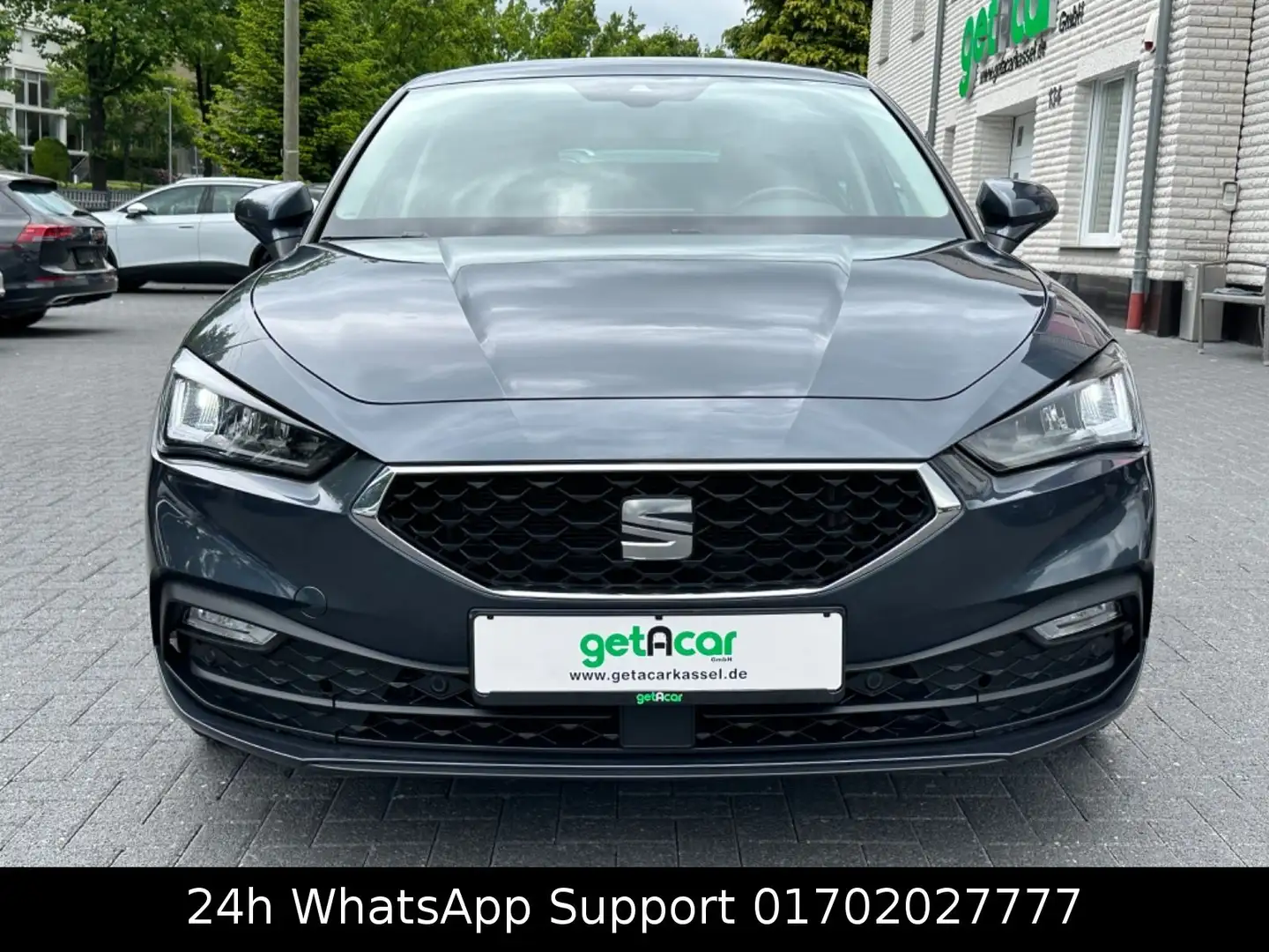 SEAT Leon Style*1HAND*NAVI*ALU*DSG*8FACH*ASSISTENTEN Gris - 2
