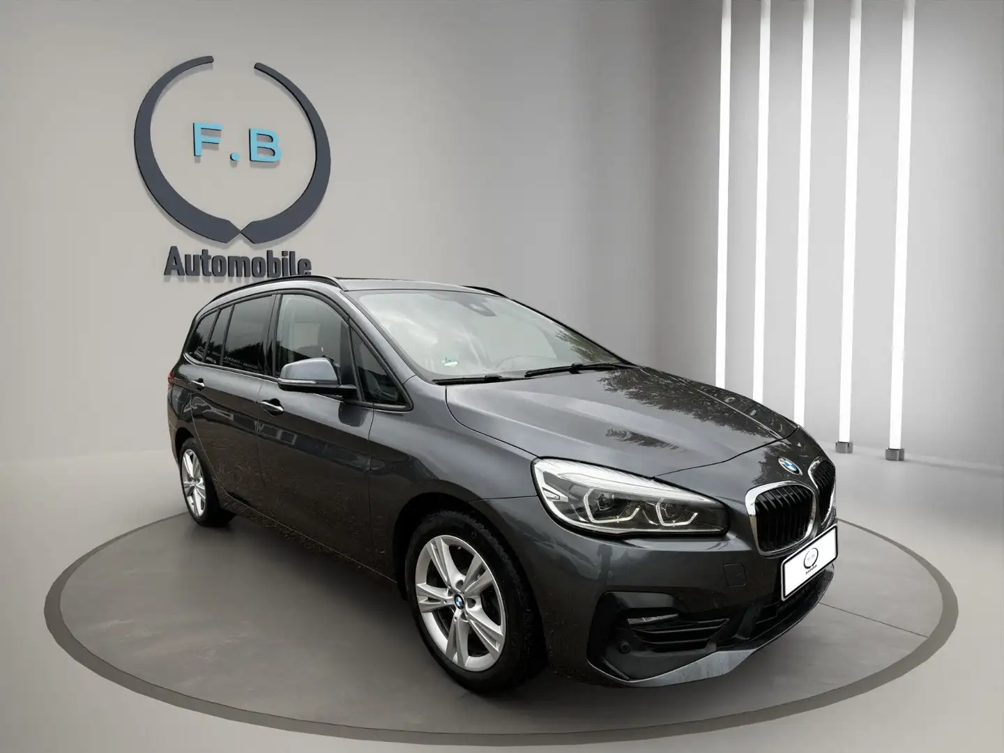 BMW 218 d Sport Line/RFK/AHK/UVM.. Grau - 1