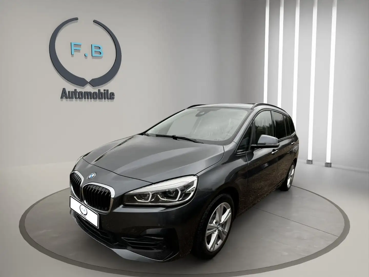 BMW 218 d Sport Line/RFK/AHK/UVM.. Grau - 2