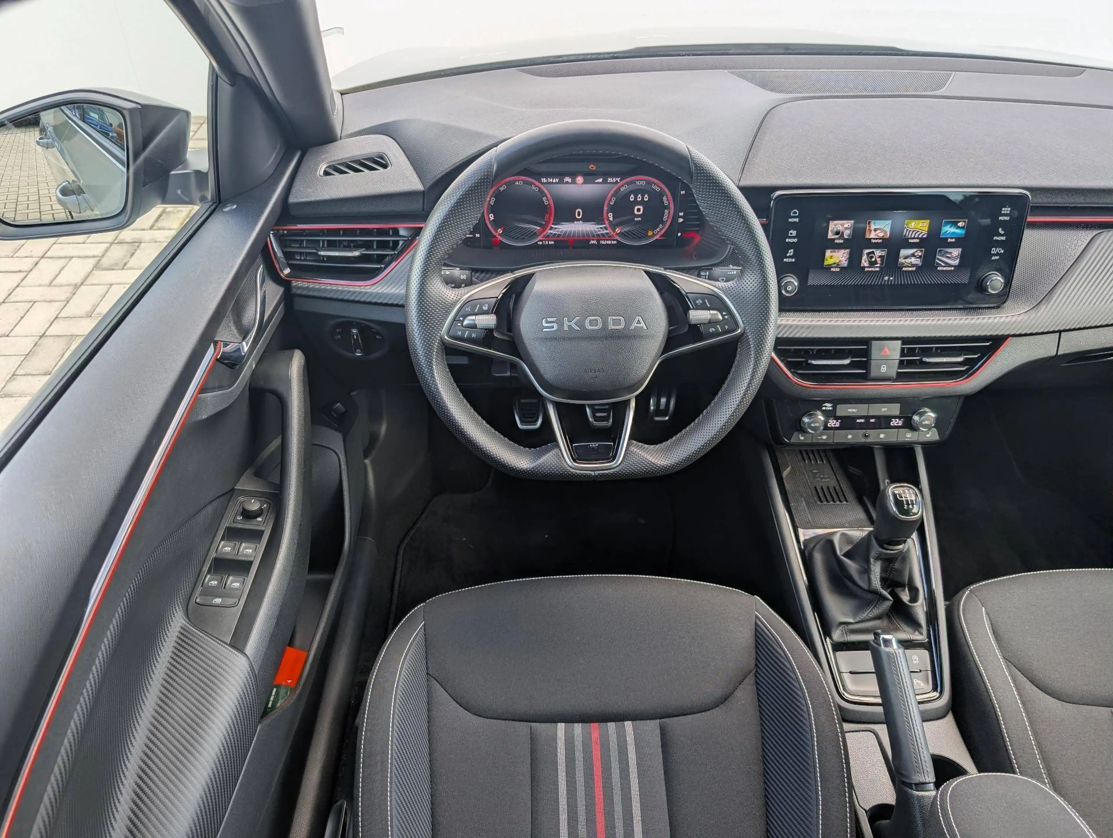 Skoda Scala Monte Carlo — photo 9