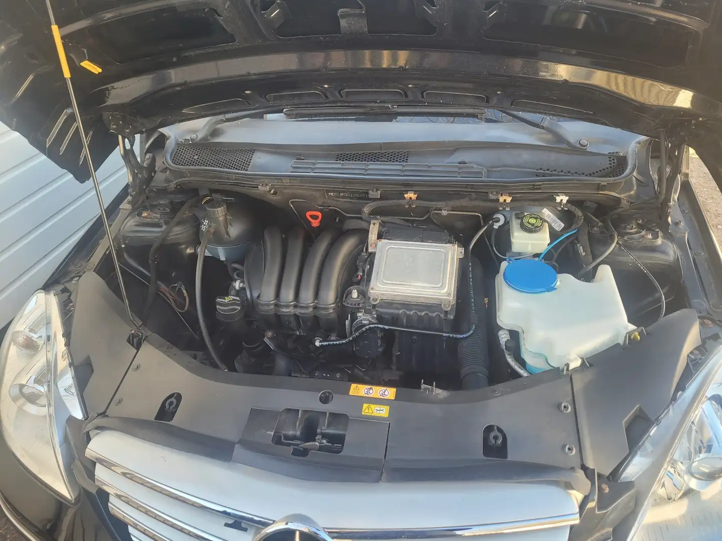 Mercedes-Benz B 170 - 1