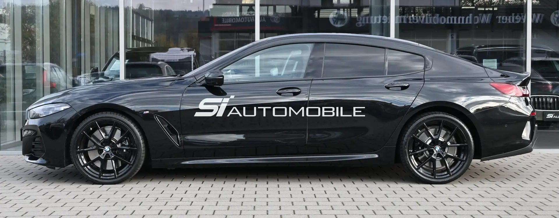 BMW 840 d xDr. Gran Coupé M Sport Pro*ACC*STANDHEIZ* Černá - 2