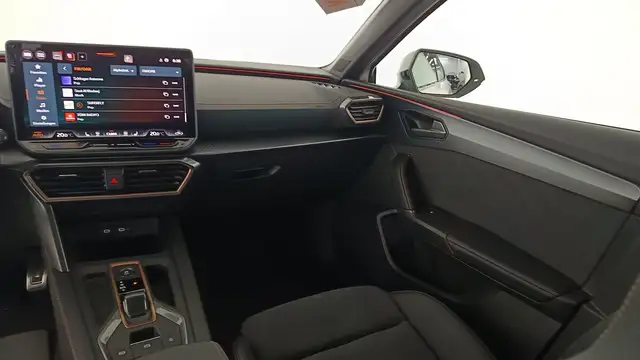 Cupra Leon view 13