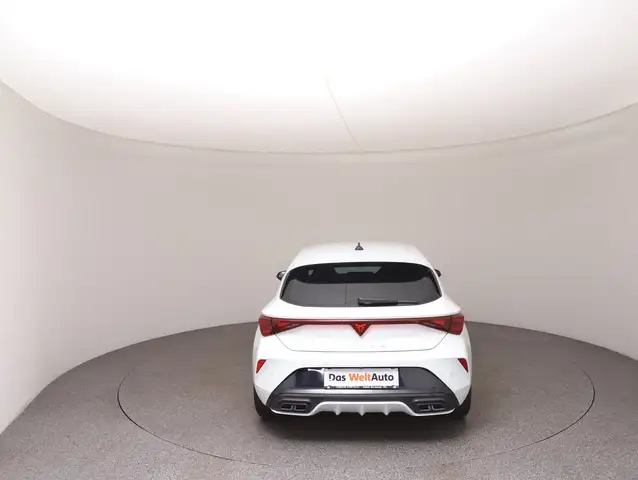 Cupra Leon view 6