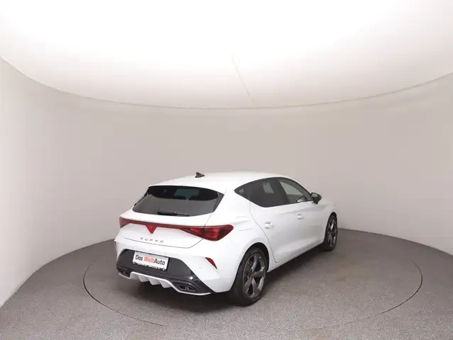 Cupra Leon view 4