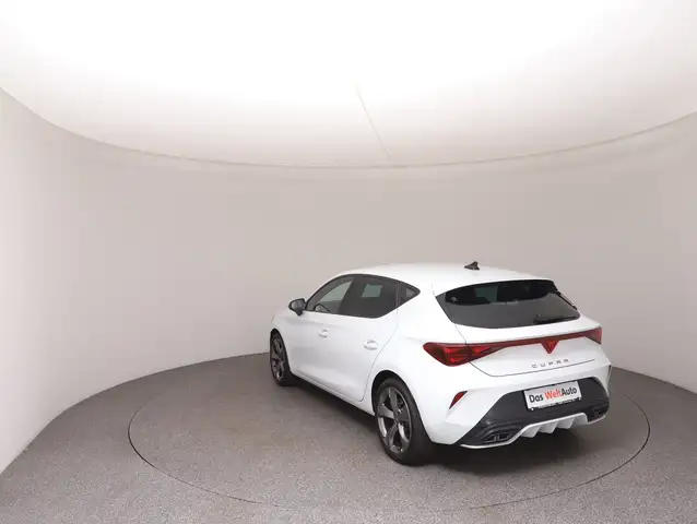 Cupra Leon view 5