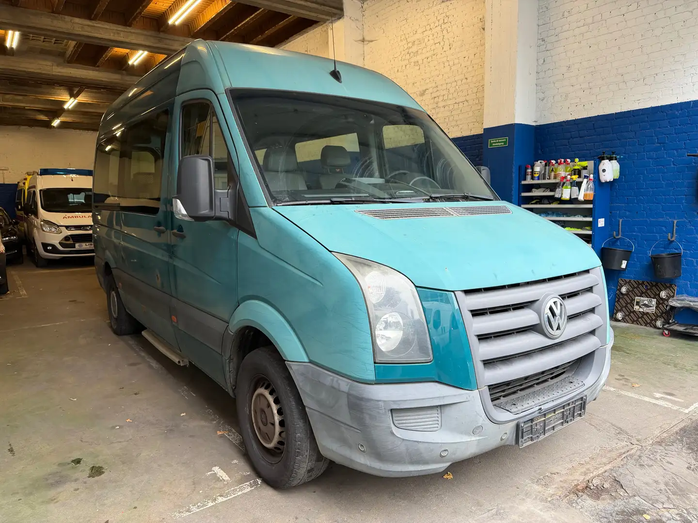 Volkswagen Crafter 2.5 TDi minibus ***9 Personen*** - 2