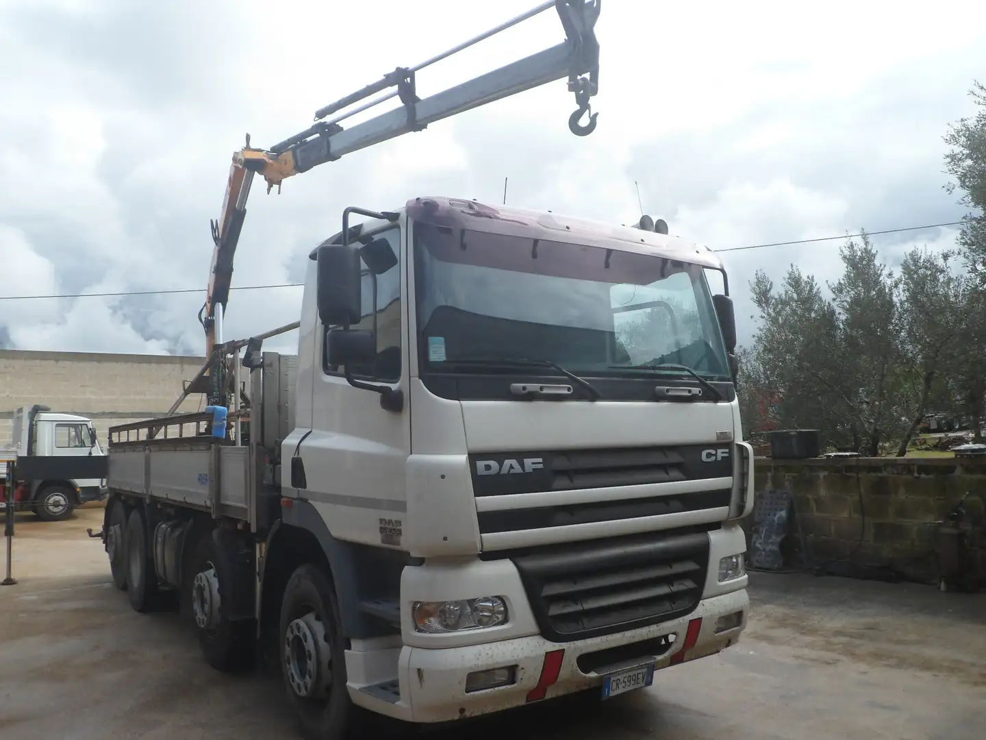 DAF Sonstige cf 85.430 cassone con gru 3 sfili idraulici Weiß - 2
