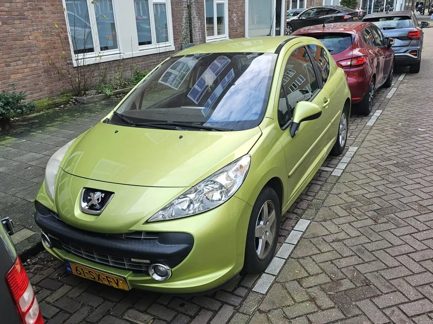 Peugeot 207 1.4-16V XS Pack Yellow - 2