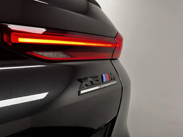 BMW X6 M view 15