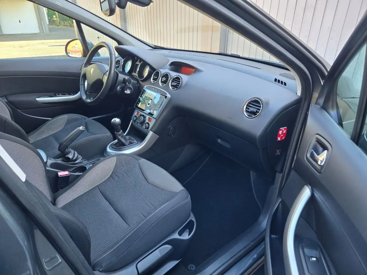Peugeot 308 308 — photo 6