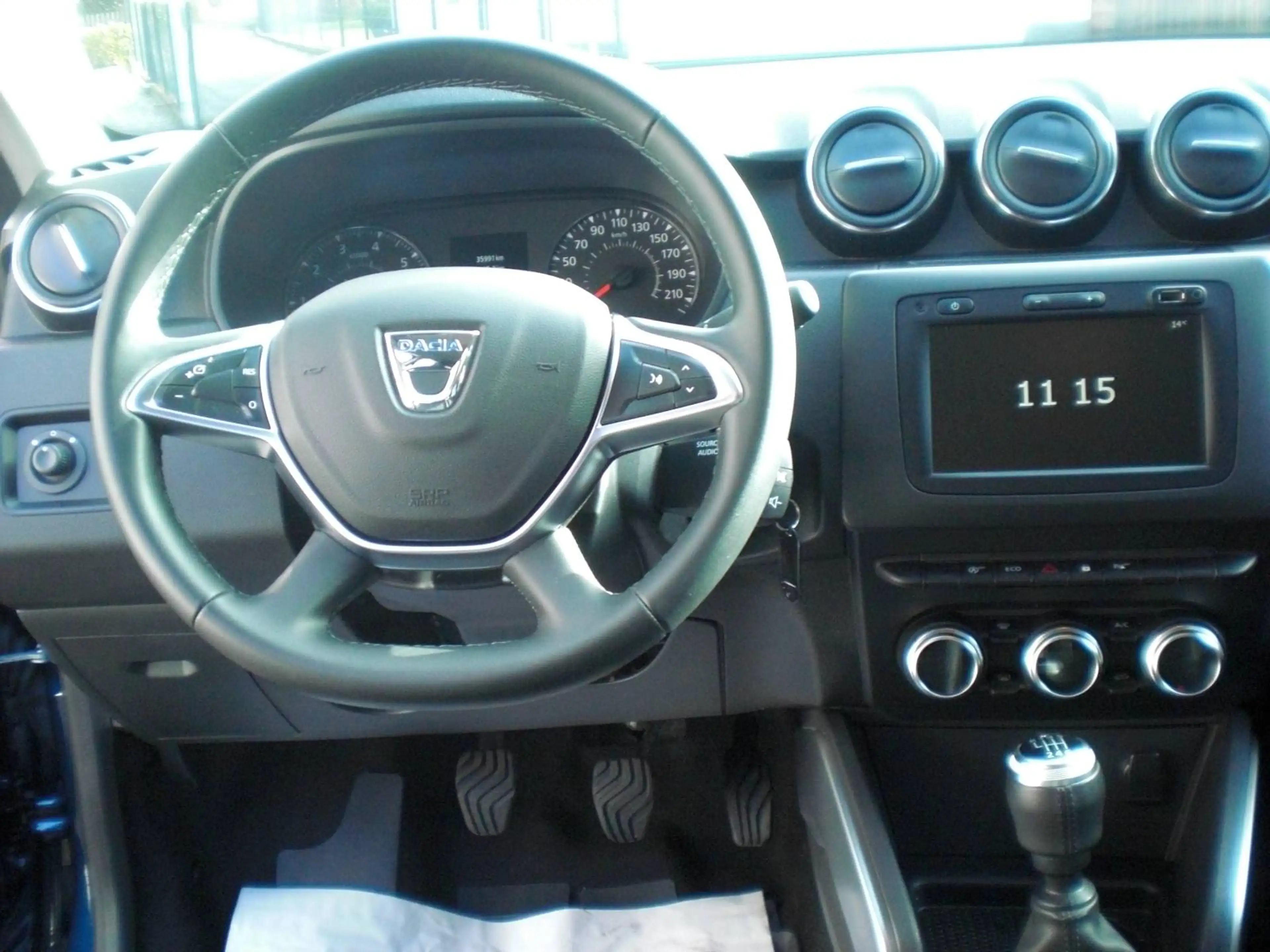 Dacia Duster Prestige — photo 12