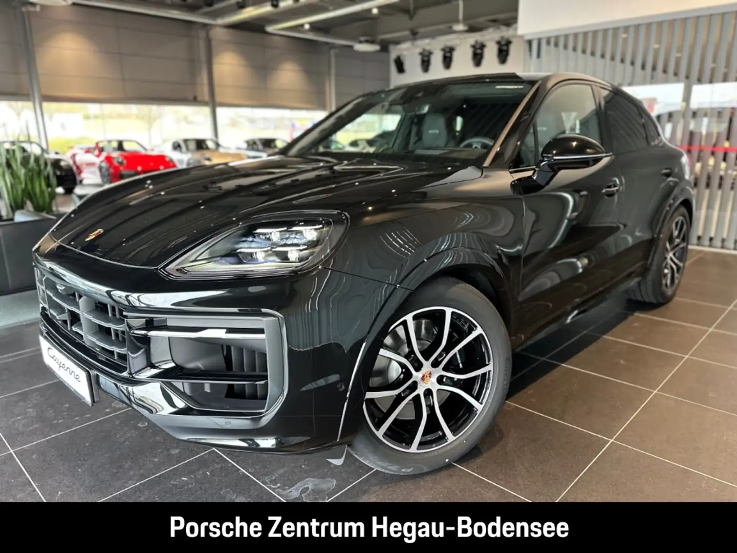 Porsche Cayenne GTS Coupe/Sport Chrono/Sportabgasanlage/Panoramada Schwarz - 1
