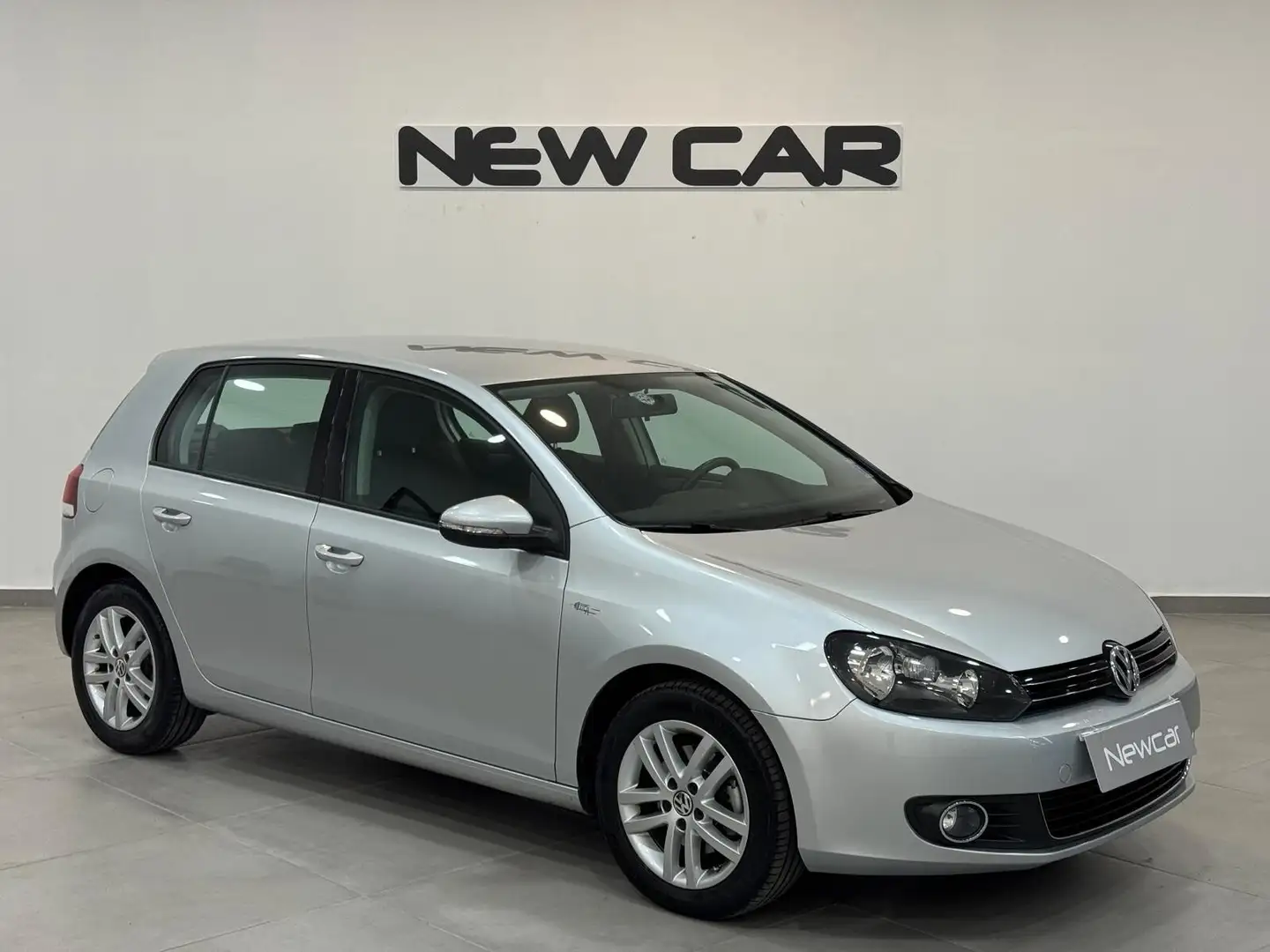 Volkswagen Golf Golf 2.0 TDI 140CV DPF 5p. Highline Plateado - 1