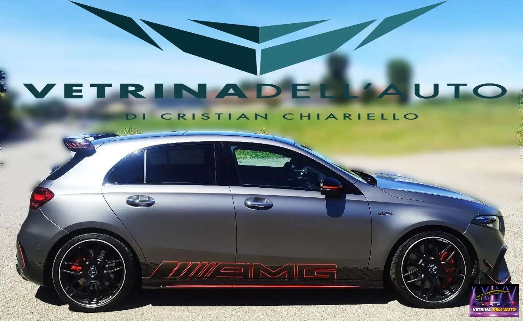 Mercedes-Benz A 45 AMG A45S Street Style Edition Gris - 2