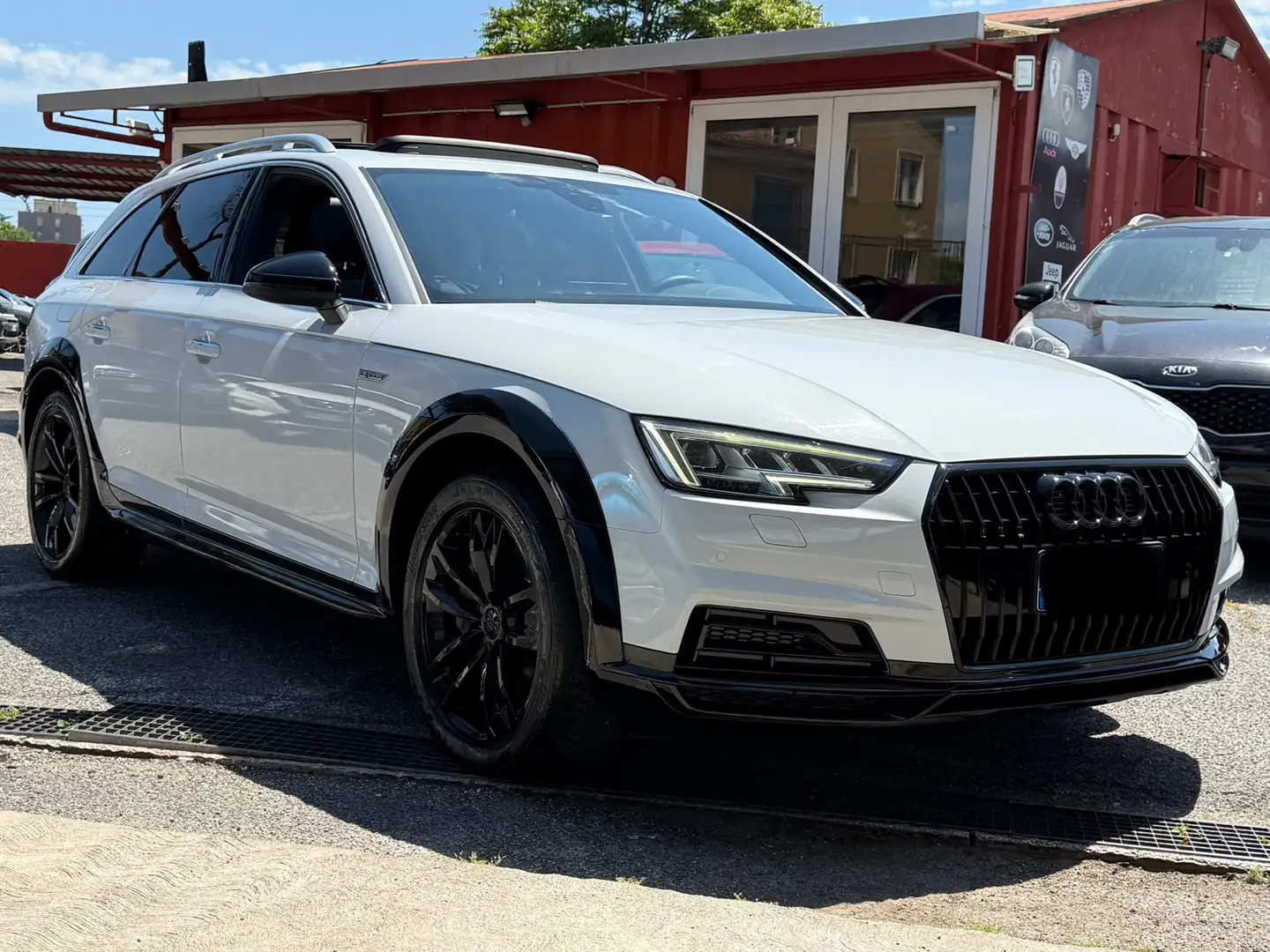 Audi A4 allroad 2.0 tdi-190cv s-tronic-unipro-rate-black series - - 1