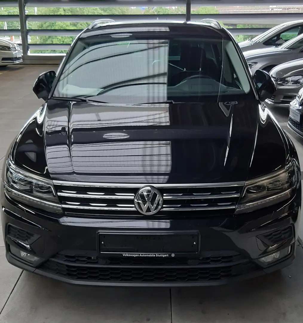 Volkswagen Tiguan Tiguan 1.5 TSI AHK Standheizung Comfortline Schwarz - 1