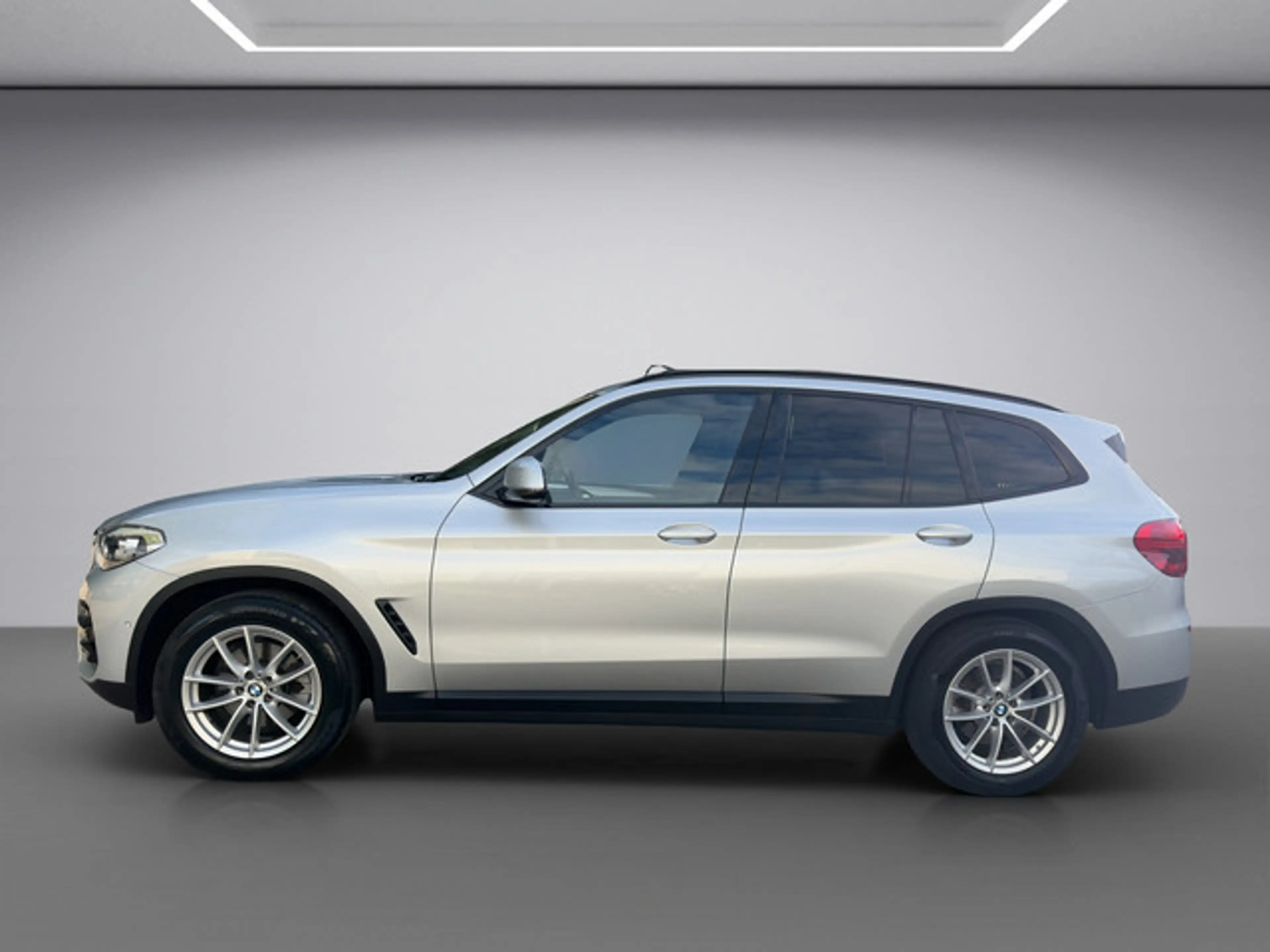 BMW X3 xDrive 20 i Advantage — photo 4