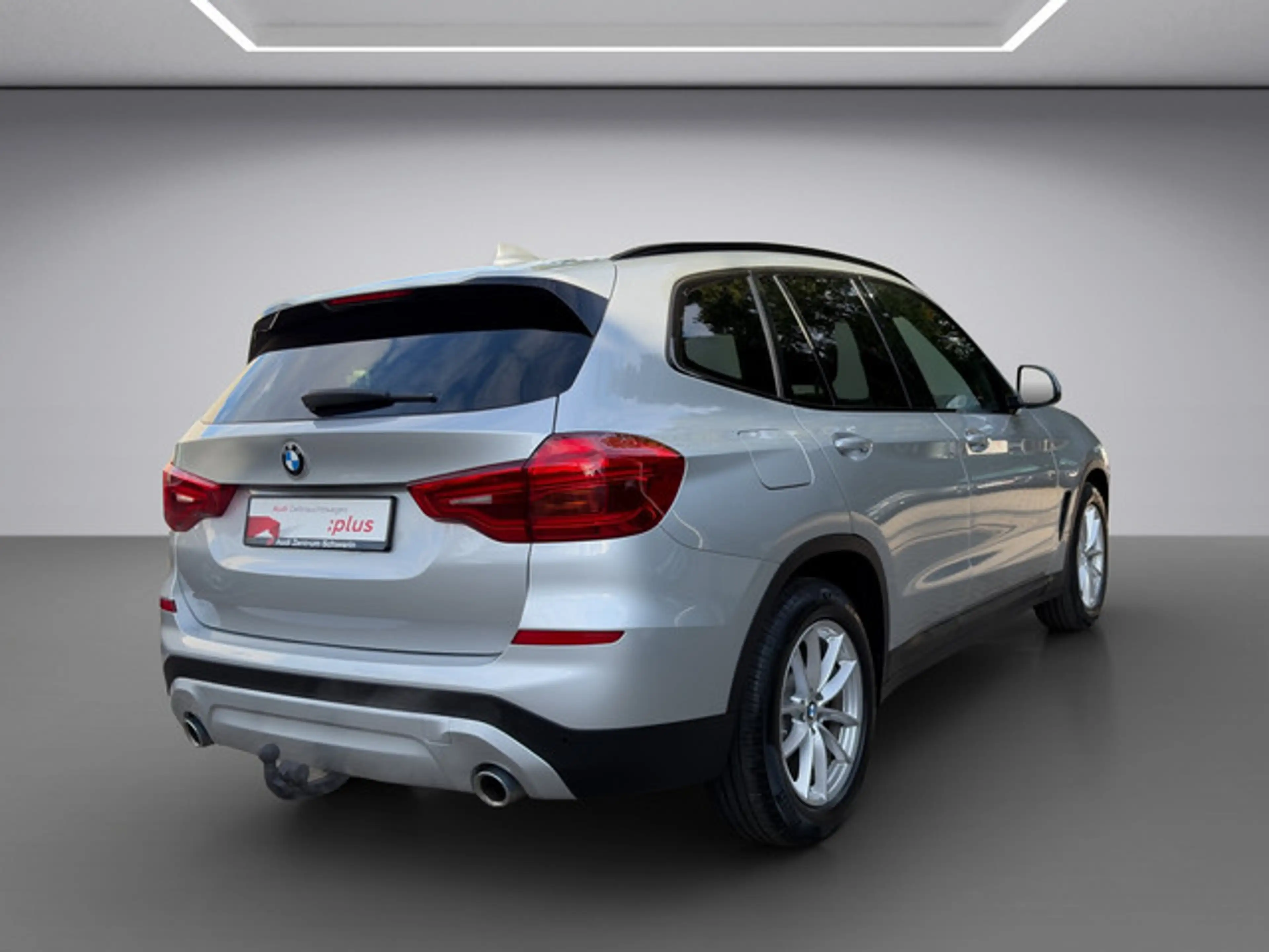BMW X3 xDrive 20 i Advantage — photo 7