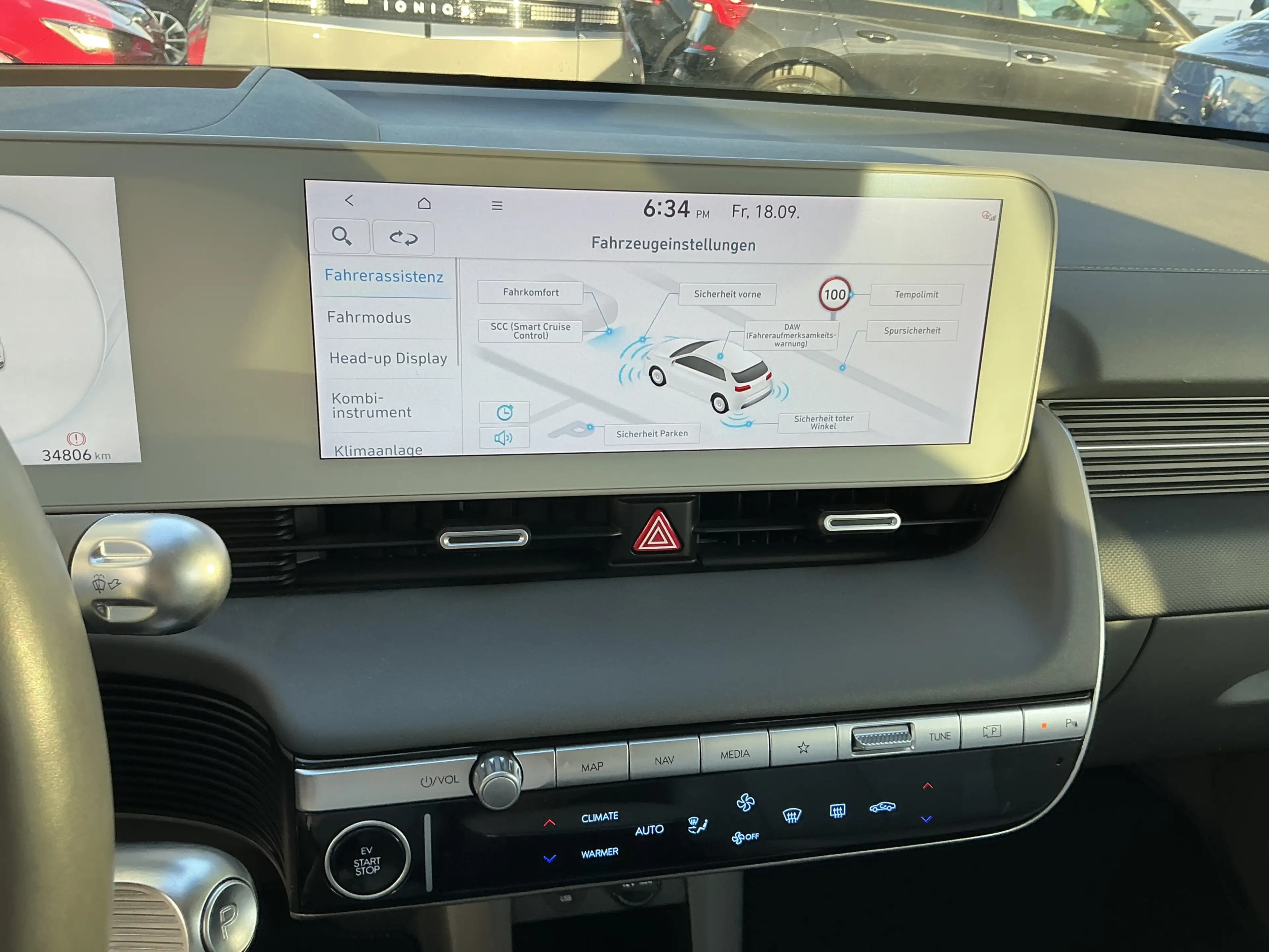 Hyundai IONIQ 5 Uniq Leder BOSE 360Cam HUD ACC Wärmepumpe — photo 12