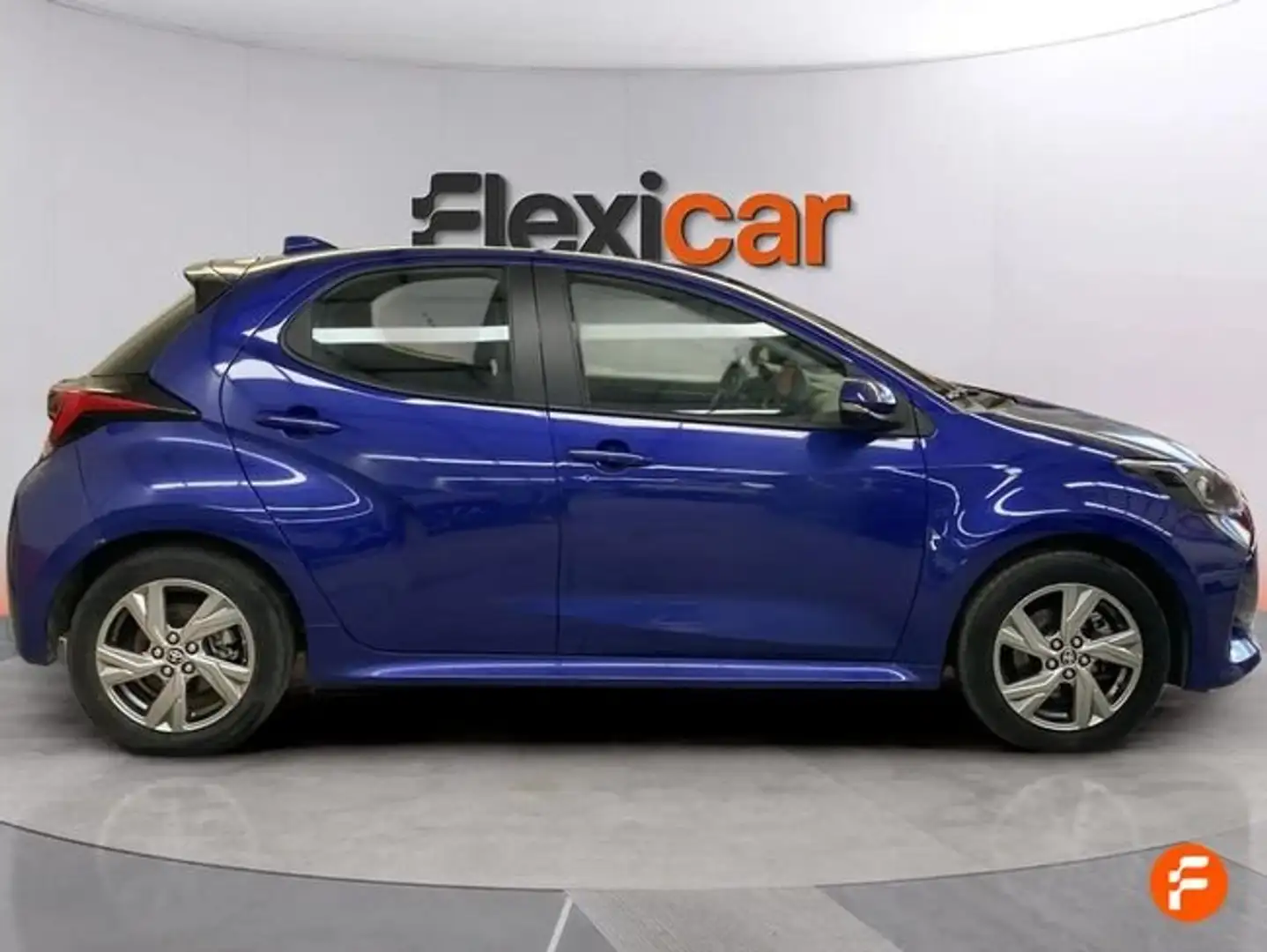 Toyota Yaris ACTIVE PLUS 1.5 HYBRID 116CV AUT Azul - 2