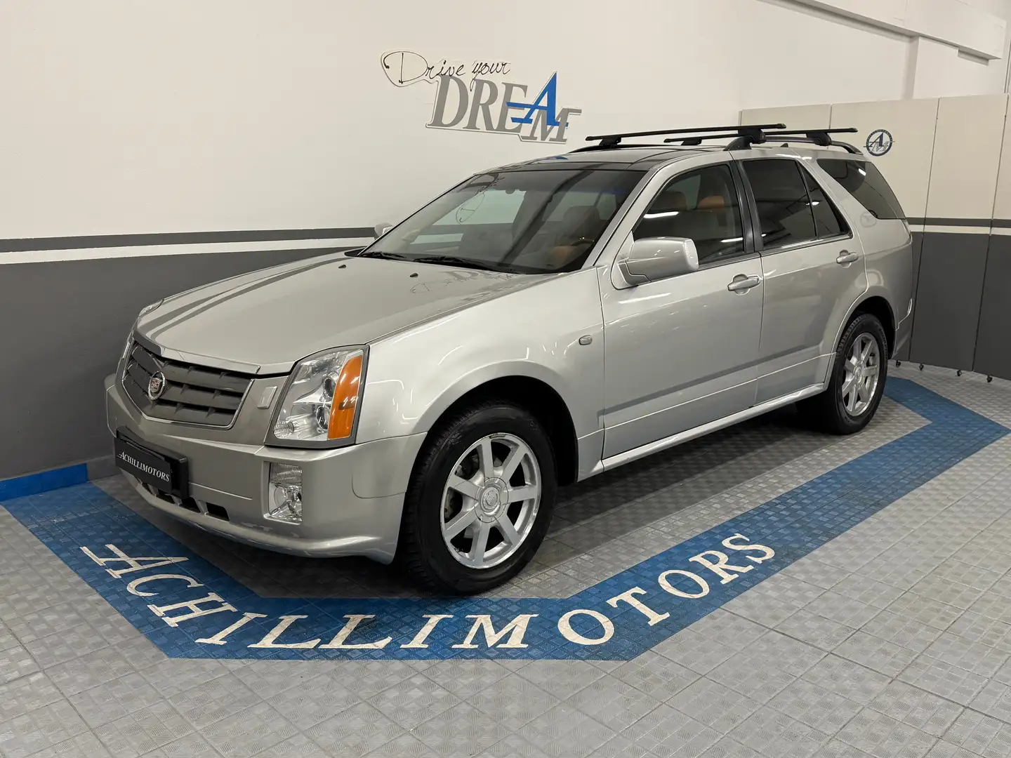 Cadillac SRX 4.6 V8 aut. AWD Sport Luxury 7p. *Northstar 325cv* Argintiu - 2