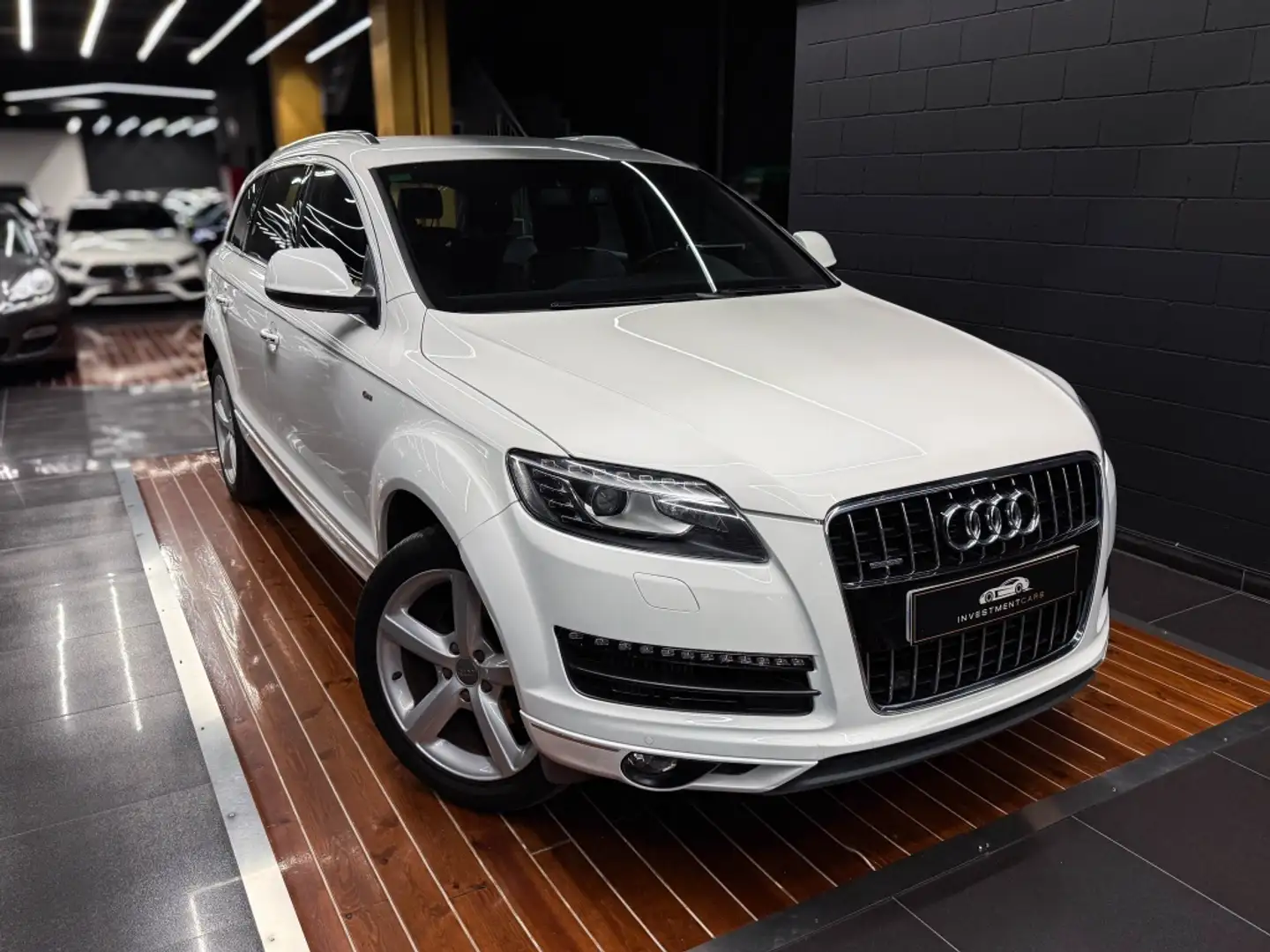 Audi Q7 3.0TDI CD Ambiente Tiptronic Bianco - 1
