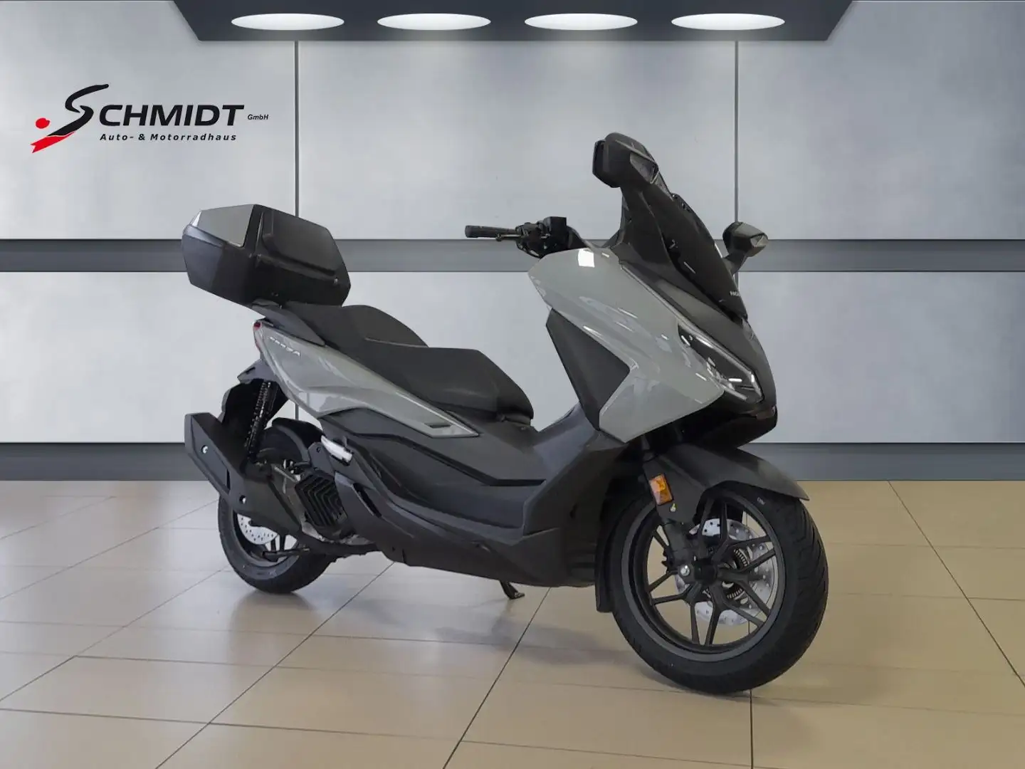 Honda Forza 125 mit Smart Top Case Šedá - 1