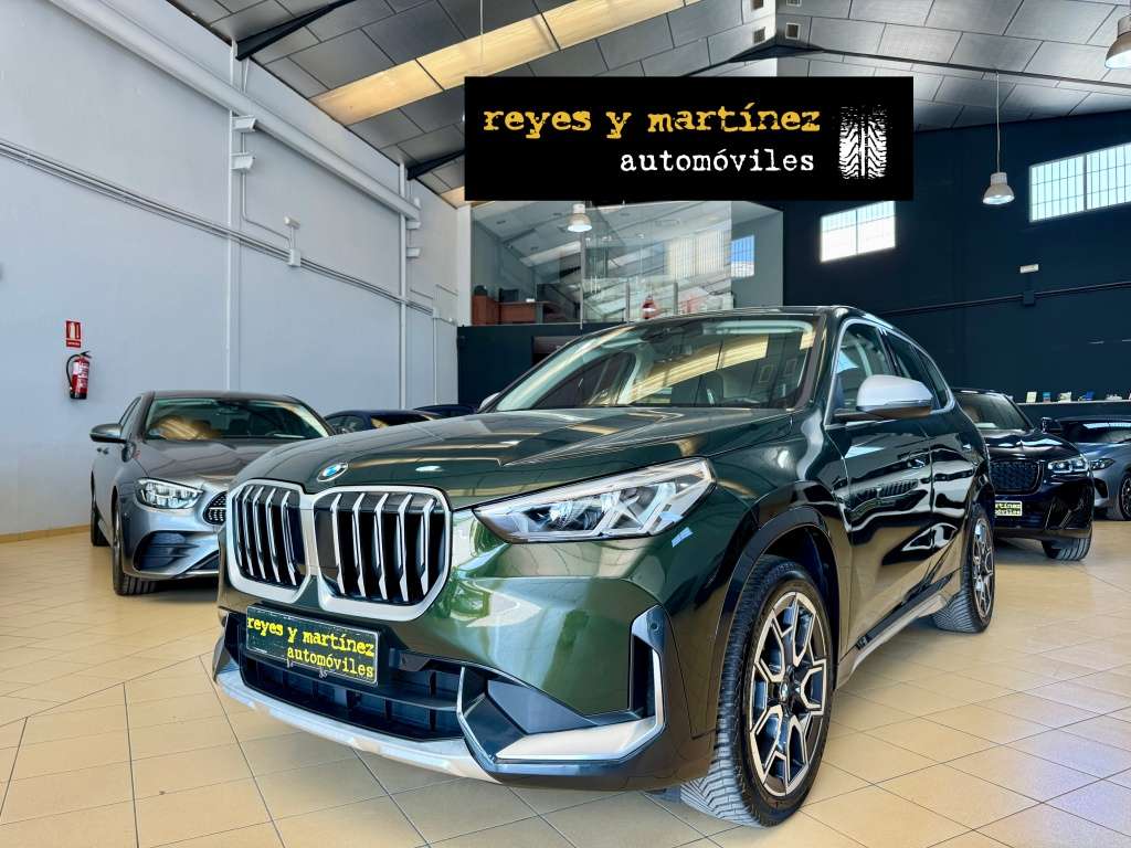 BMW X1 sDrive 18dA xLine - foto 1