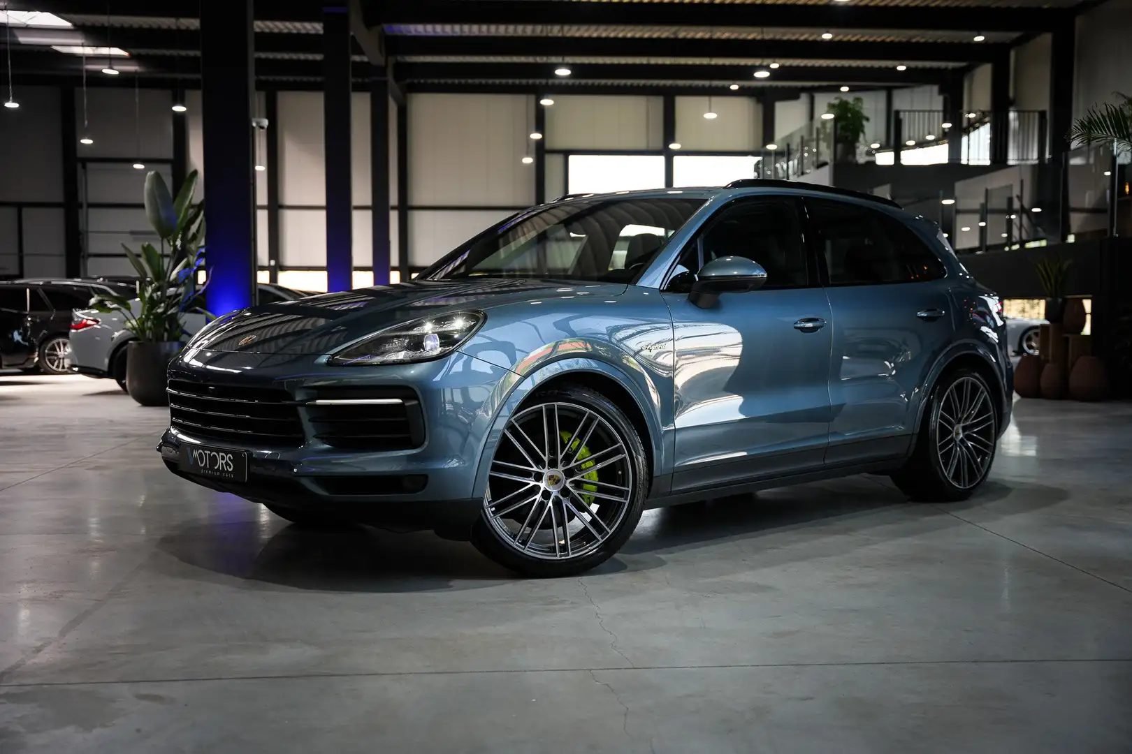 Porsche Cayenne 3.0i V6 PHEV Tiptronic S - Pano - CC - memory seat Bleu - 1
