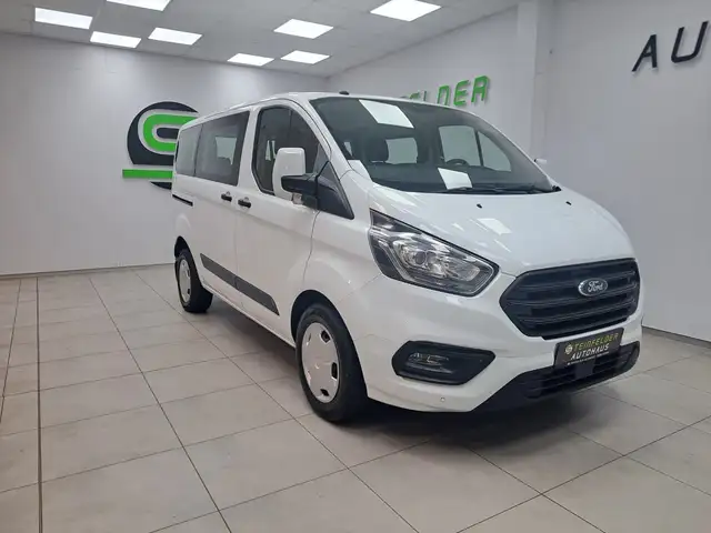 Ford Transit Custom main image