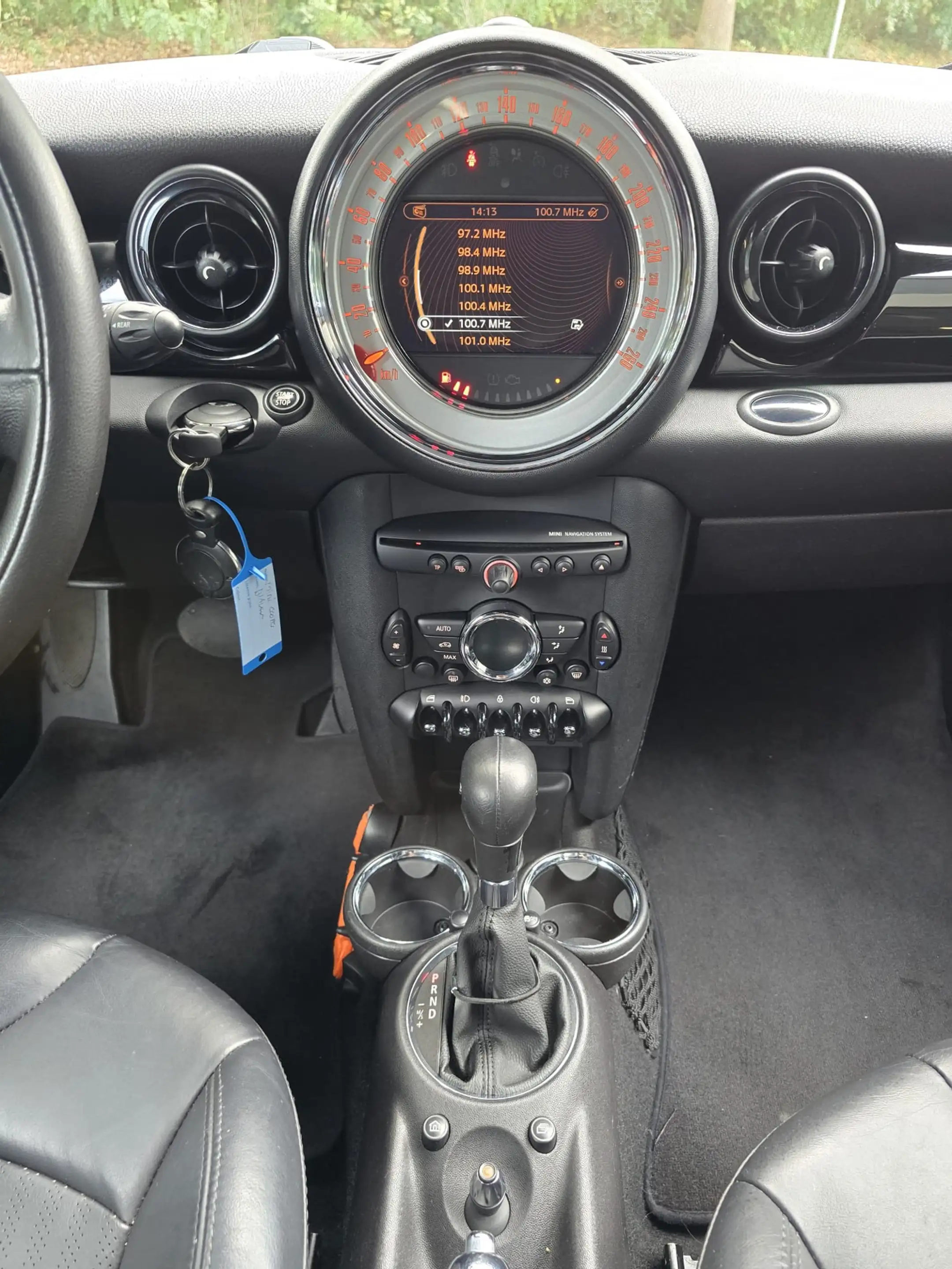 MINI Cooper 3-Deurs 1.6 10 Years II AUTOMAAT | 3/6 OF 12 MND G — photo 23