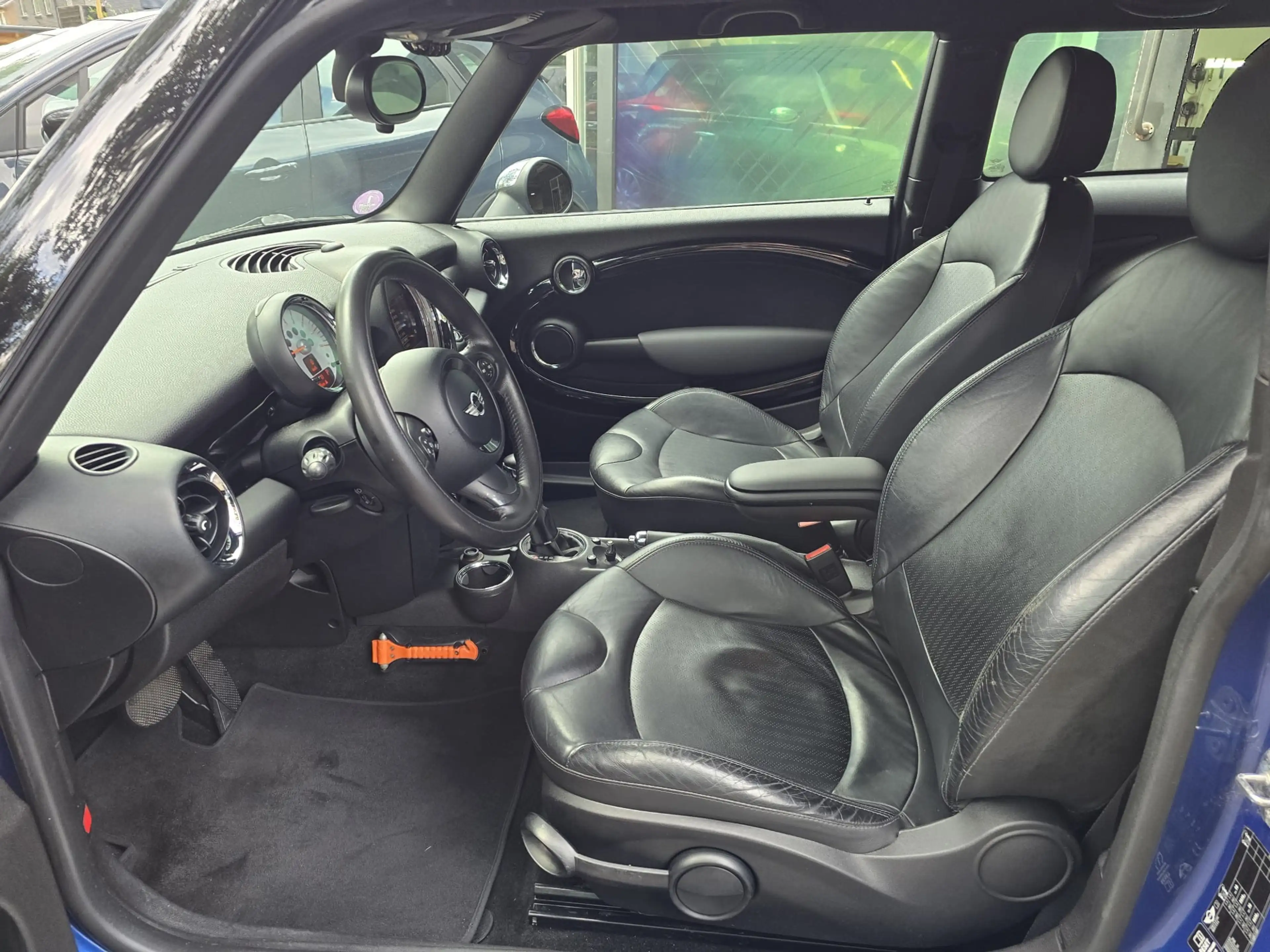 MINI Cooper 3-Deurs 1.6 10 Years II AUTOMAAT | 3/6 OF 12 MND G — photo 15