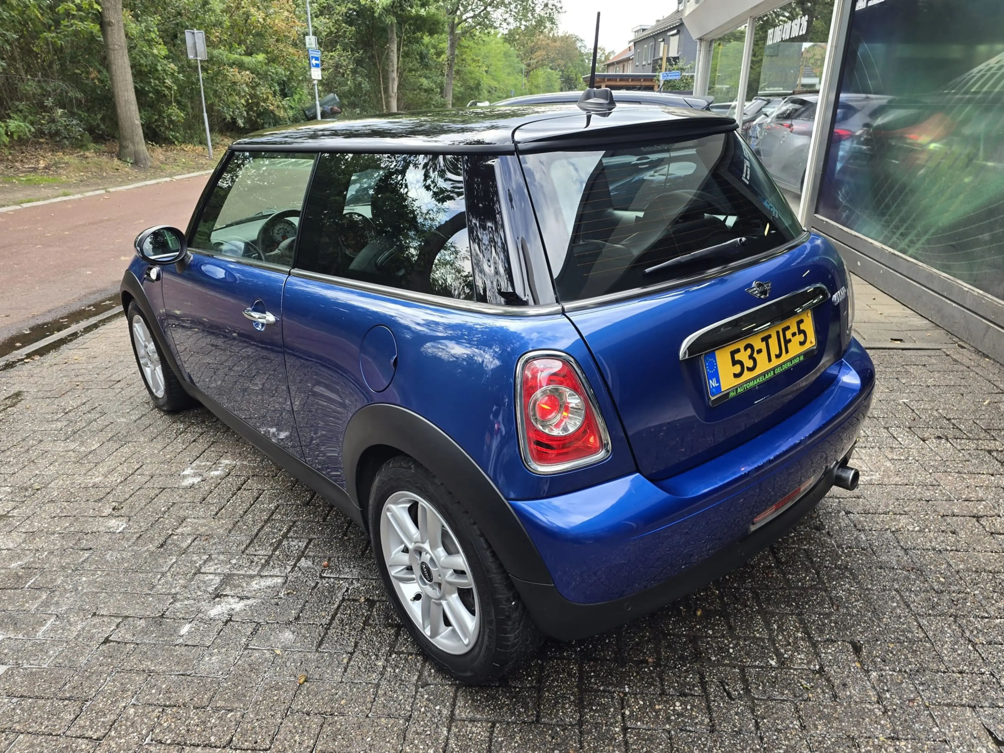 MINI Cooper 3-Deurs 1.6 10 Years II AUTOMAAT | 3/6 OF 12 MND G — photo 8