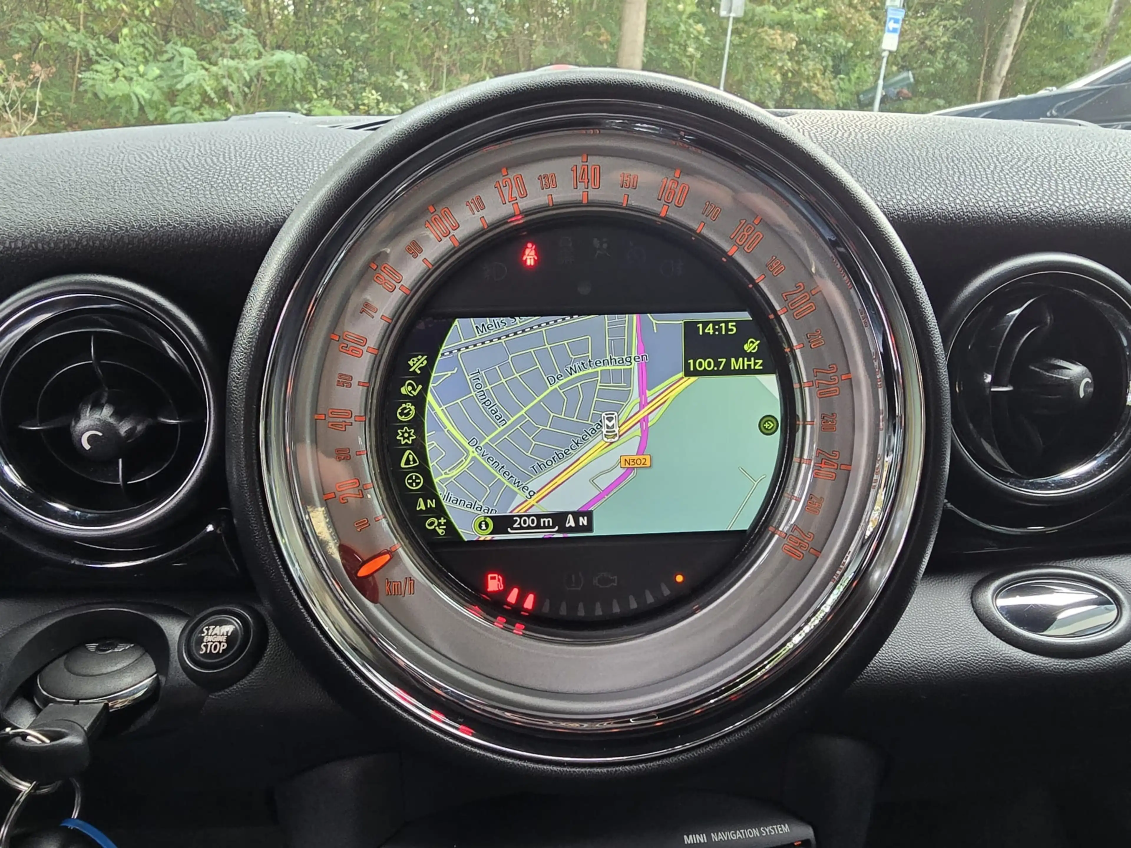 MINI Cooper 3-Deurs 1.6 10 Years II AUTOMAAT | 3/6 OF 12 MND G — photo 24
