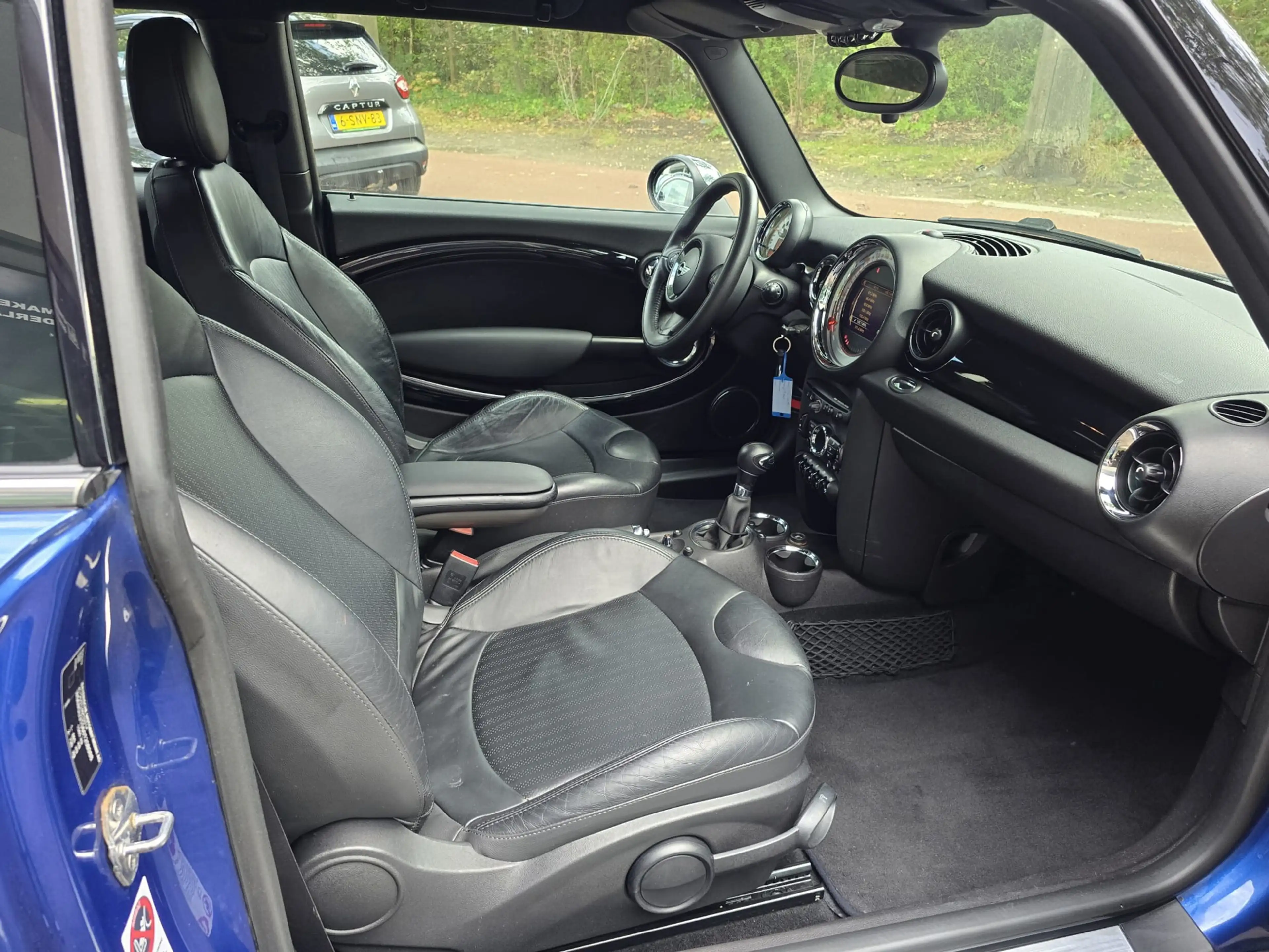 MINI Cooper 3-Deurs 1.6 10 Years II AUTOMAAT | 3/6 OF 12 MND G — photo 19