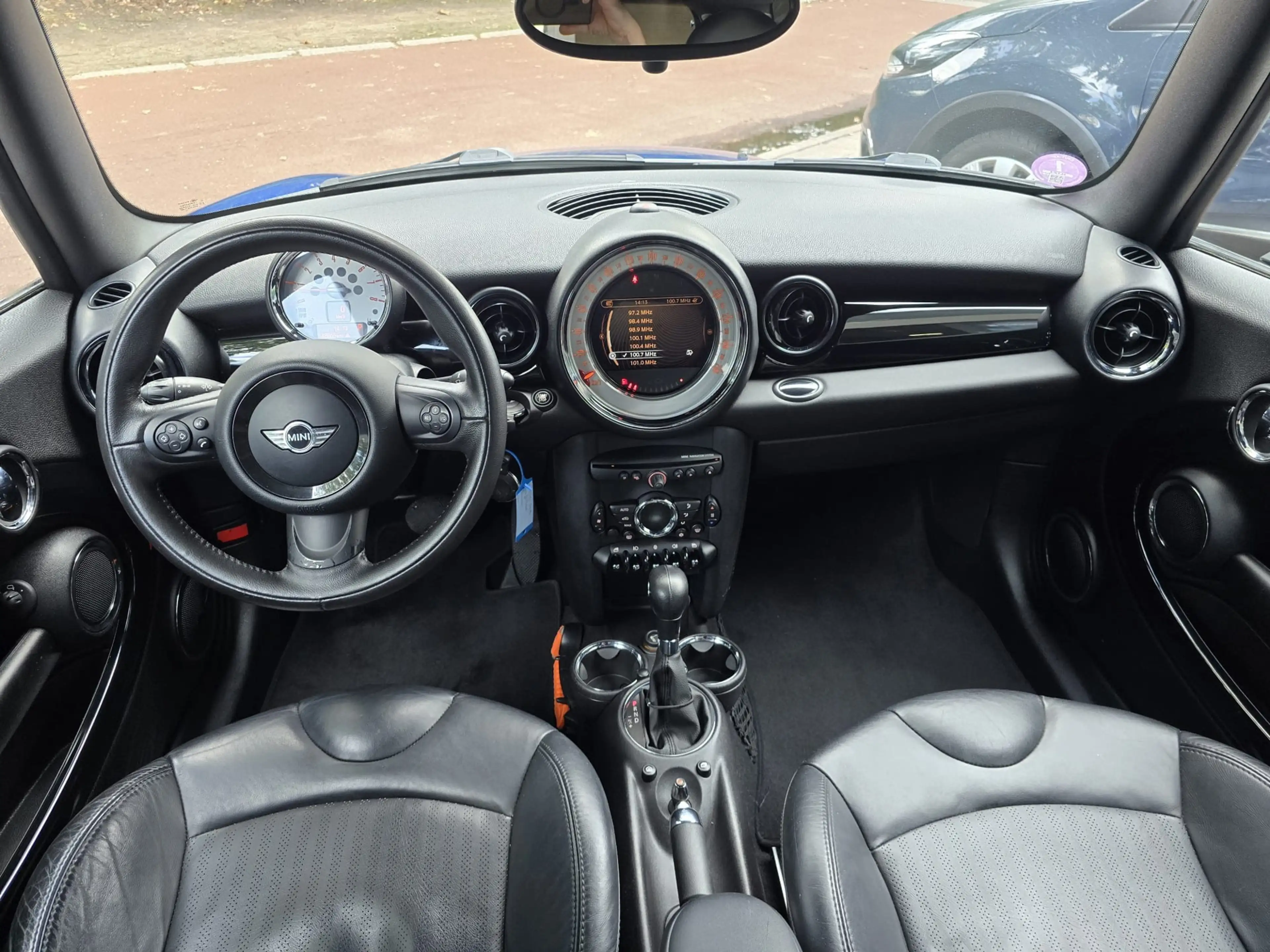 MINI Cooper 3-Deurs 1.6 10 Years II AUTOMAAT | 3/6 OF 12 MND G — photo 20