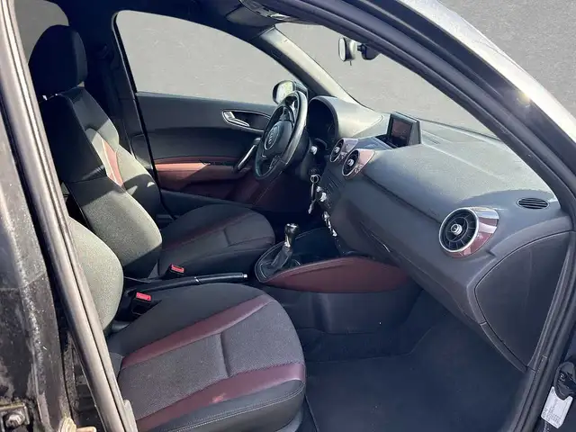 Audi A1 view 3