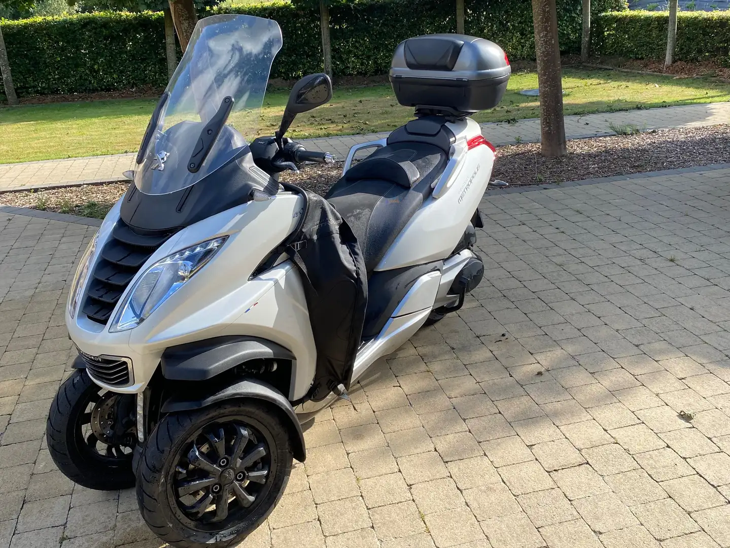 Peugeot Metropolis Biały - 1