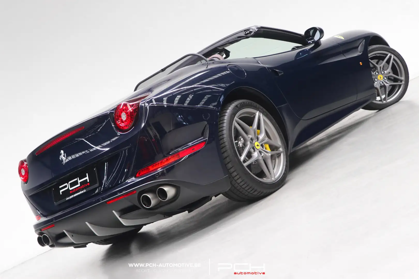 Ferrari California T 4.0 V8 - Top Config ! - Services Ferrari ! - Blau - 2