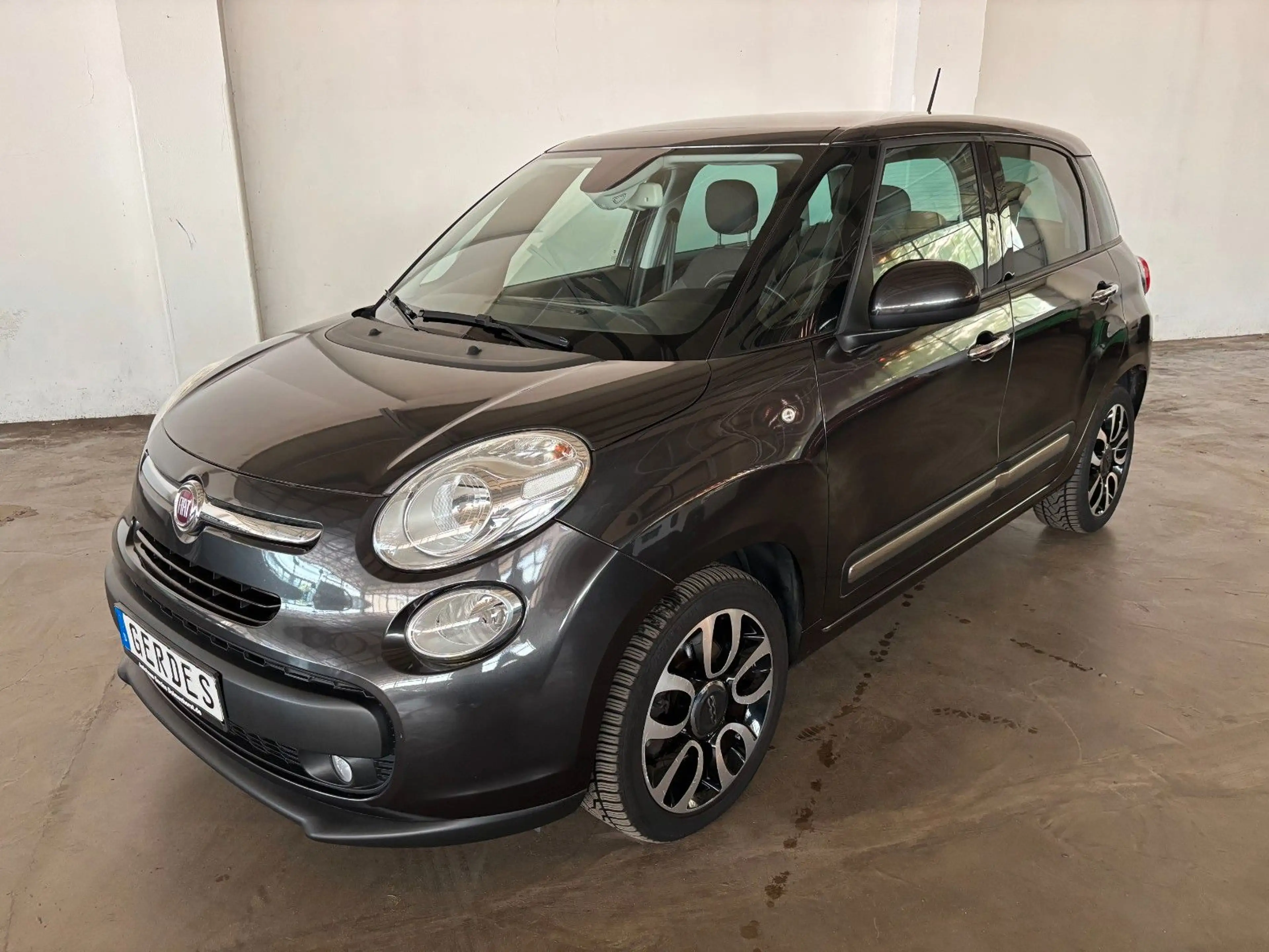 Fiat 500L Lounge — photo 3