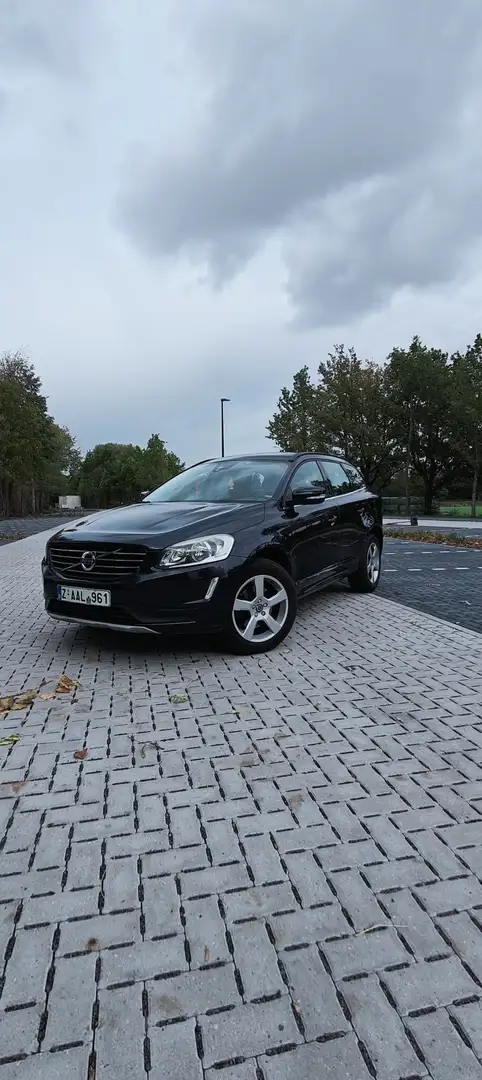 Volvo XC60 D3 Momentum - 1