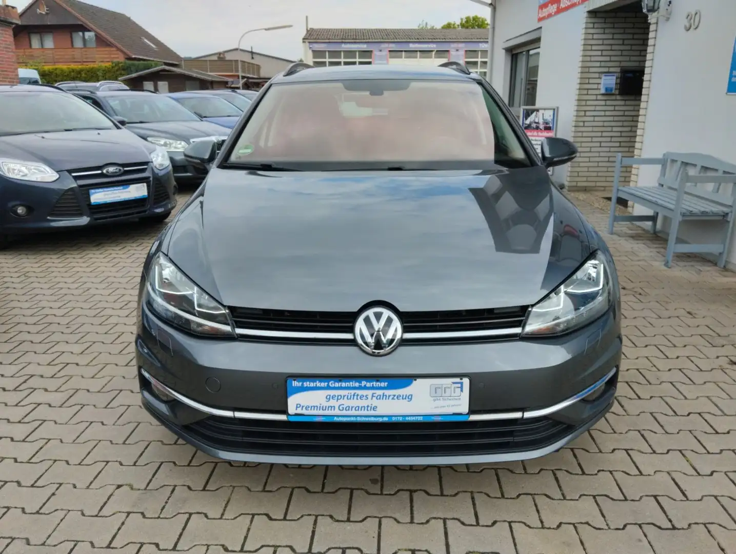 Volkswagen Golf VII Variant Comfortline BMT TÜV-AU 05-2027 Grijs - 2