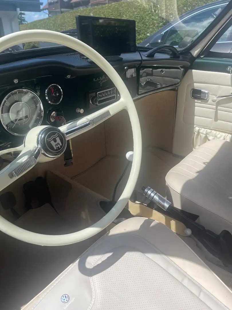 Volkswagen Karmann Ghia Grün - 1