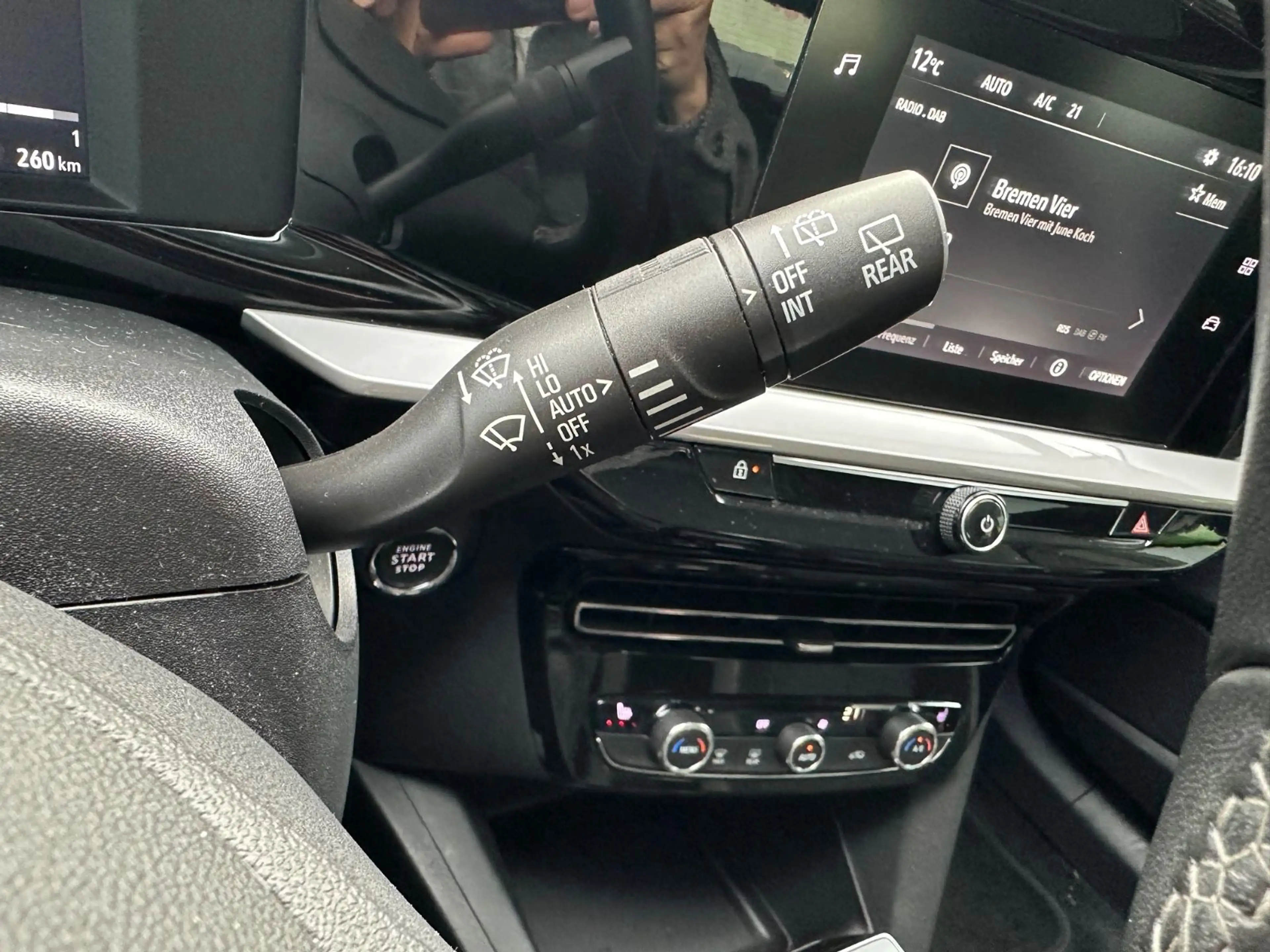Opel Mokka-E Edition +LED+BLUETOOTH+KLIMA+11kW+SHZ+ — photo 9