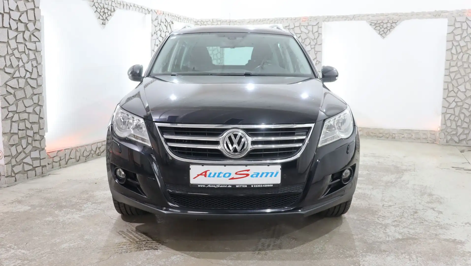 Volkswagen Tiguan 1,4TSi Sport PANO NAVI PARK KEINE LEISTUNG Nero - 2