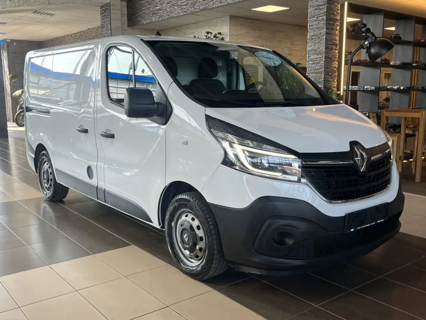 Renault Trafic 3,0t Komfort WürthRegale LED Navi PDC Weiß - 1