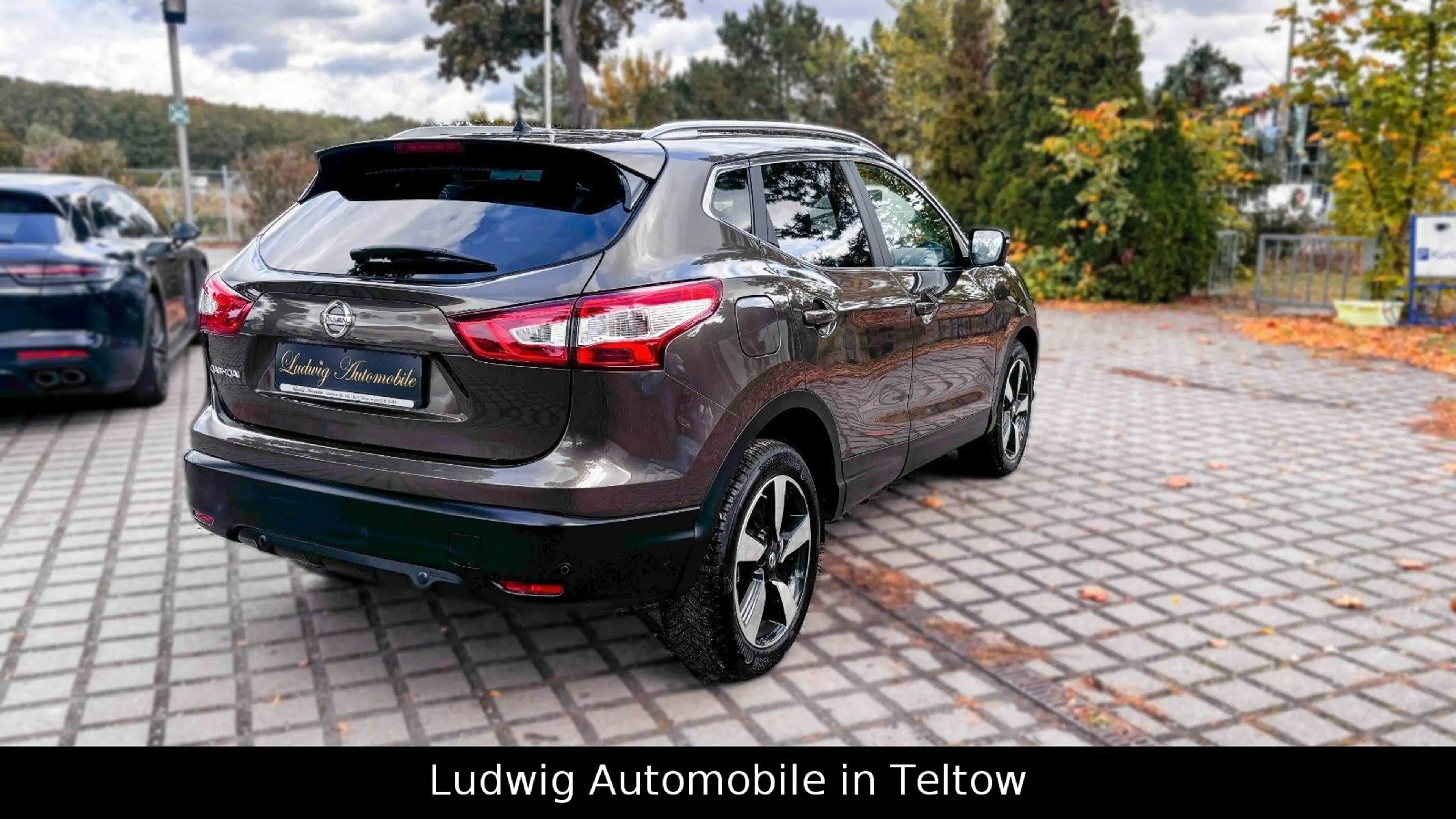 Nissan Qashqai J11 Visia *360° Automatik* — photo 5
