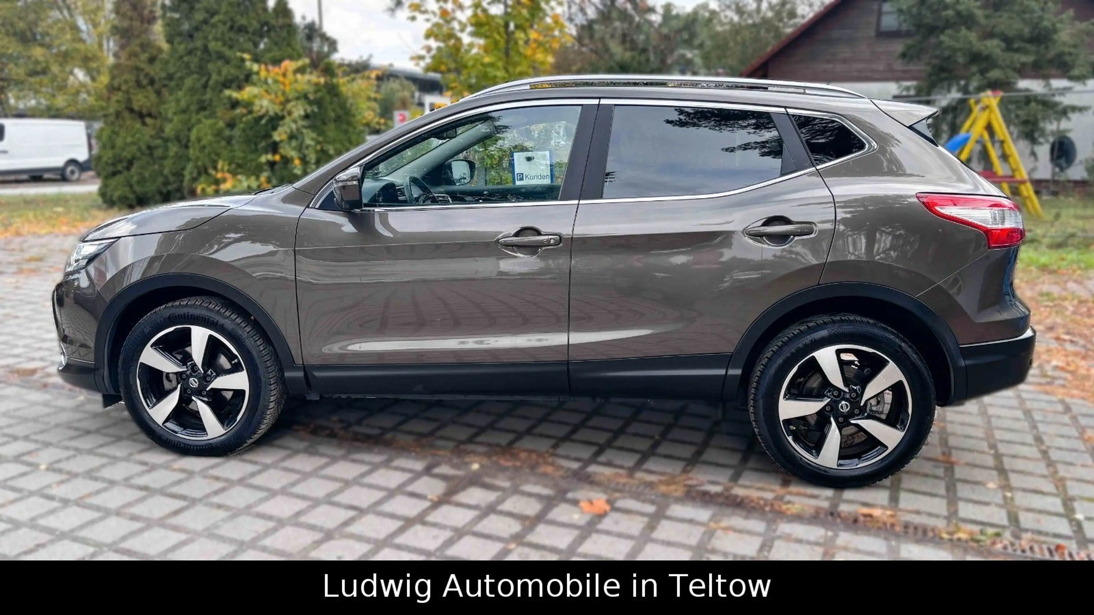 Nissan Qashqai J11 Visia *360° Automatik* — photo 8