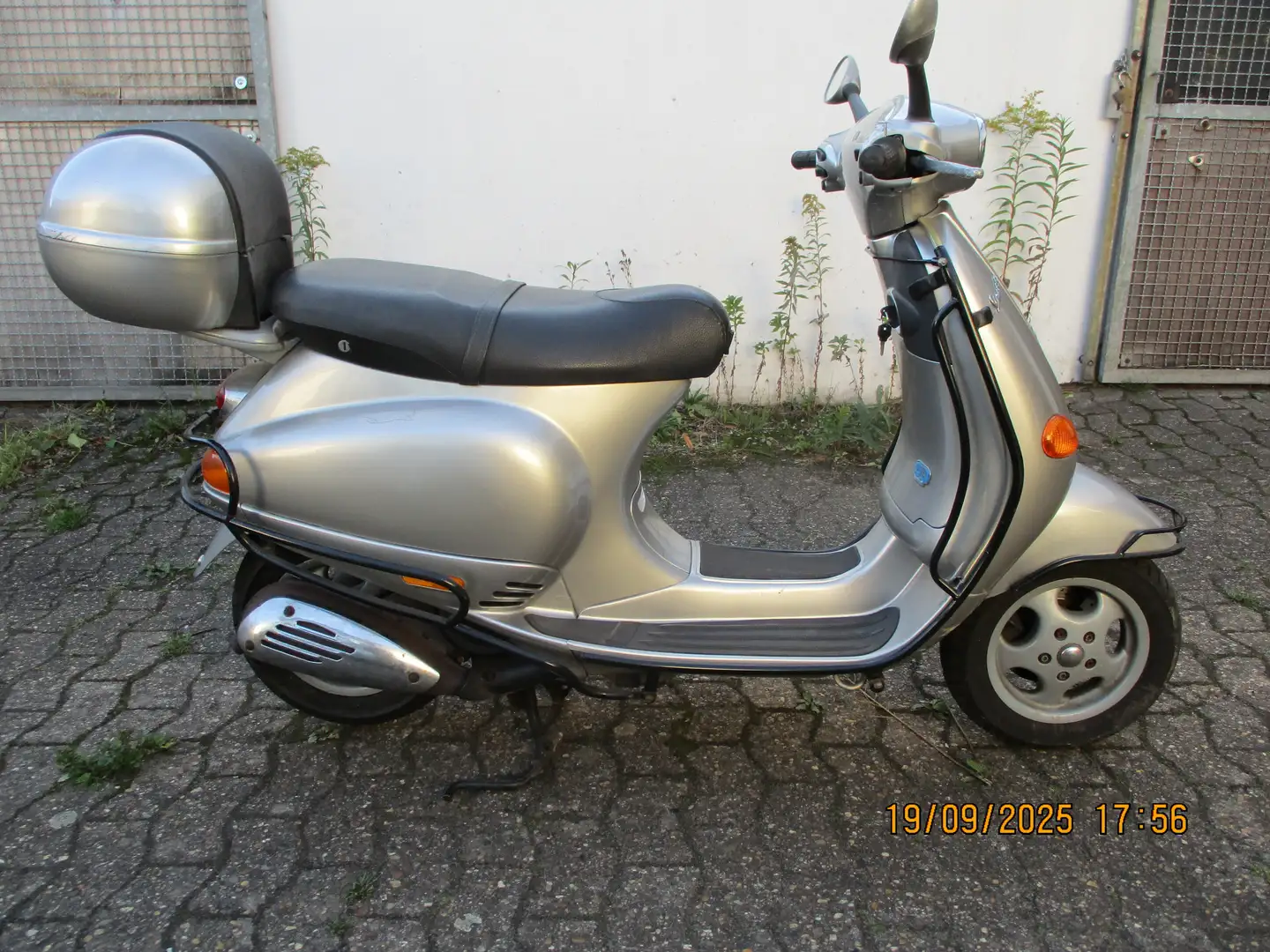 Vespa ET 4 - 2